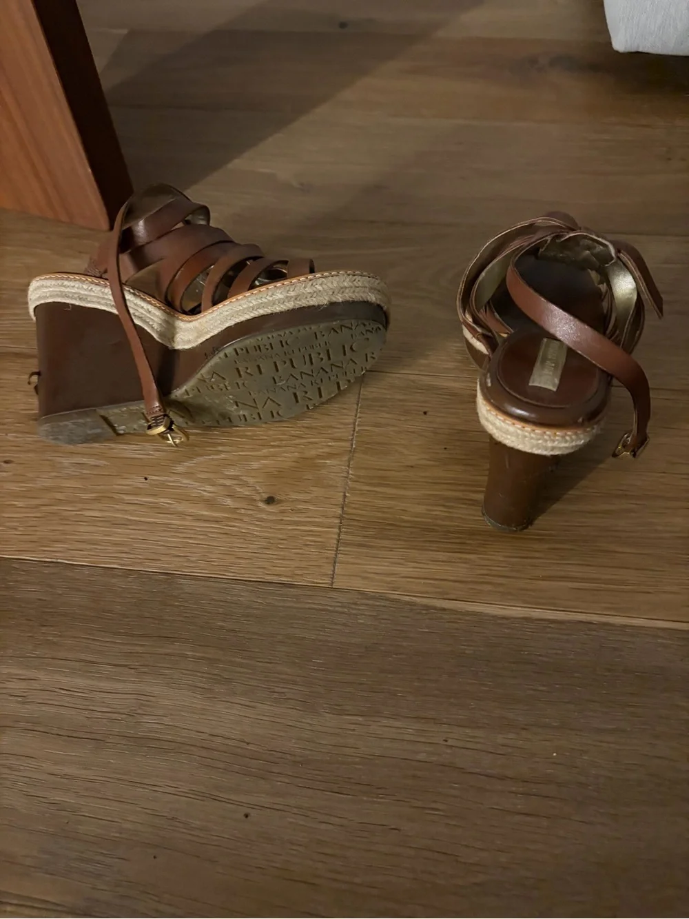 Banana Republic Brown Leather Strappy Wedge Sandals